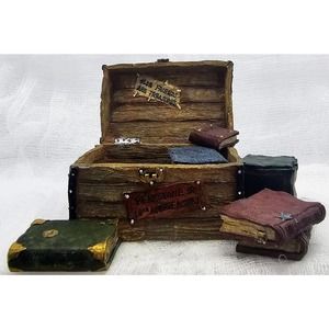 Boyds Bearstone Bailey's Ol' Trunk 02003-71 2003 Bearstone 10th Ann Spec Coll Ed